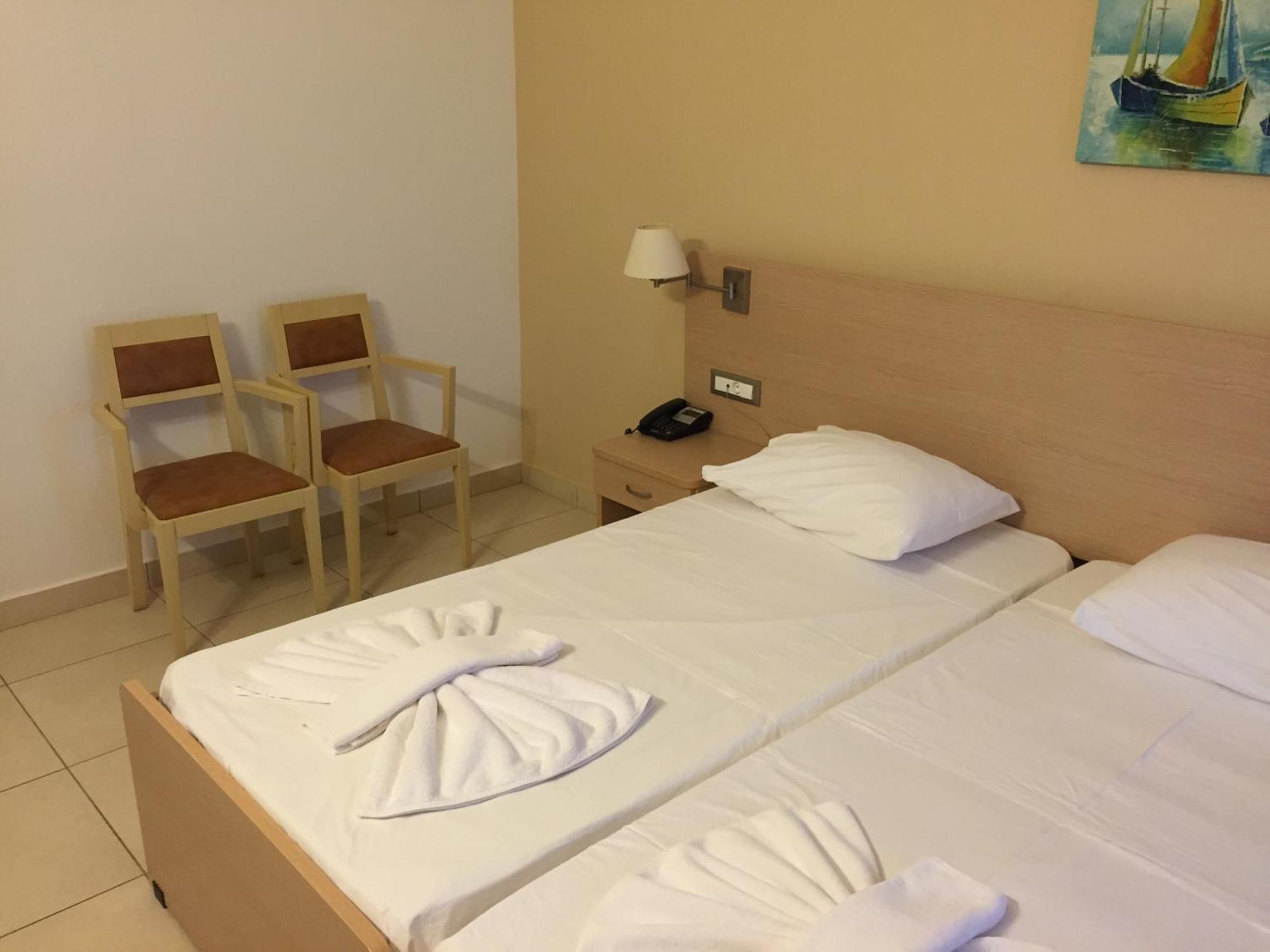 Ostria Hotel Kakovatos Beach 자하로 객실 사진