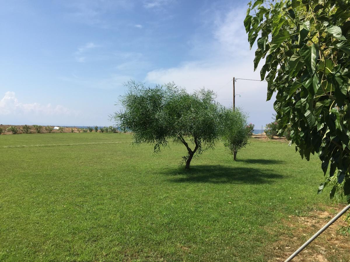 Ostria Hotel Kakovatos Beach 자하로 외부 사진