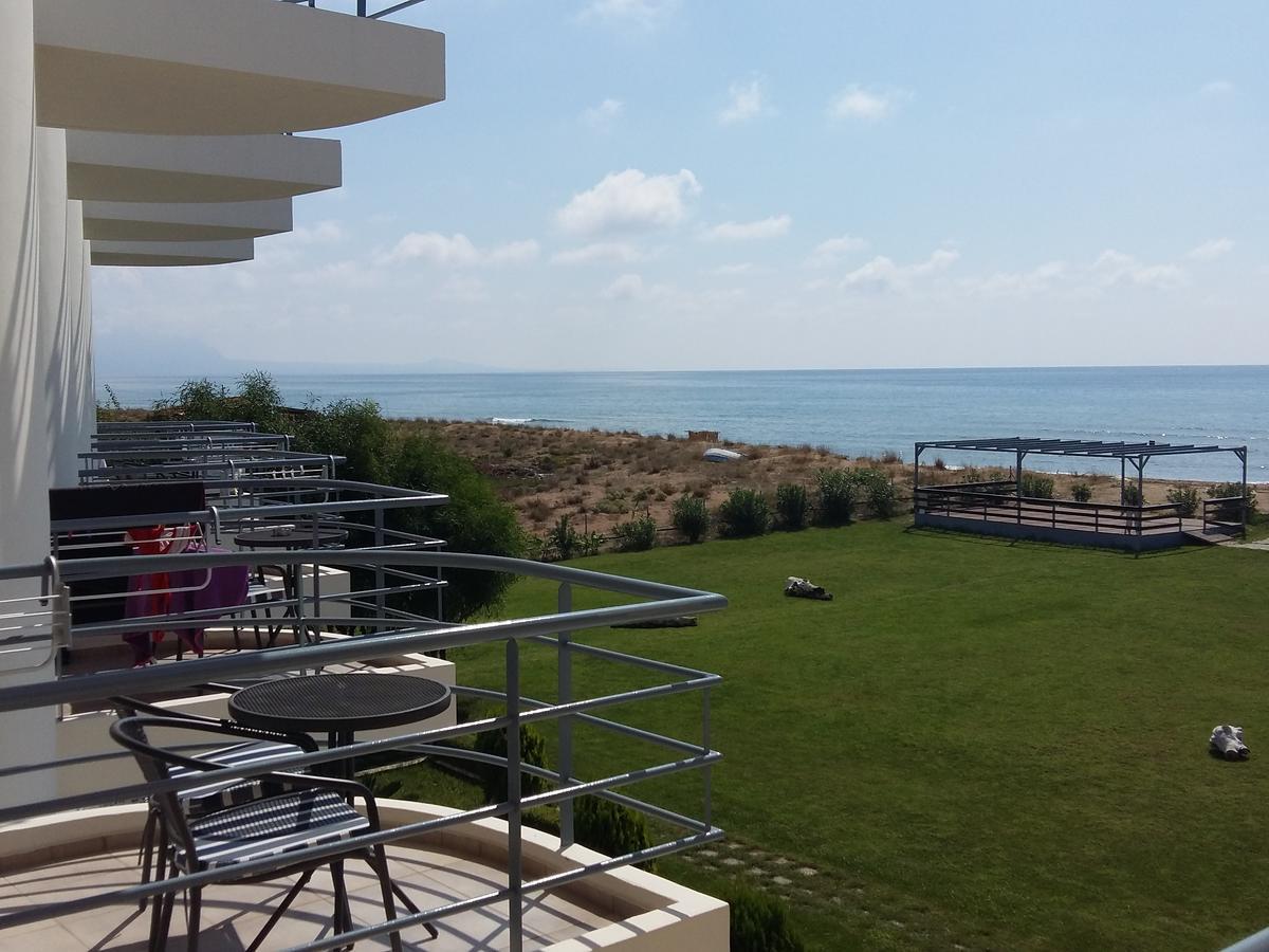 Ostria Hotel Kakovatos Beach 자하로 외부 사진