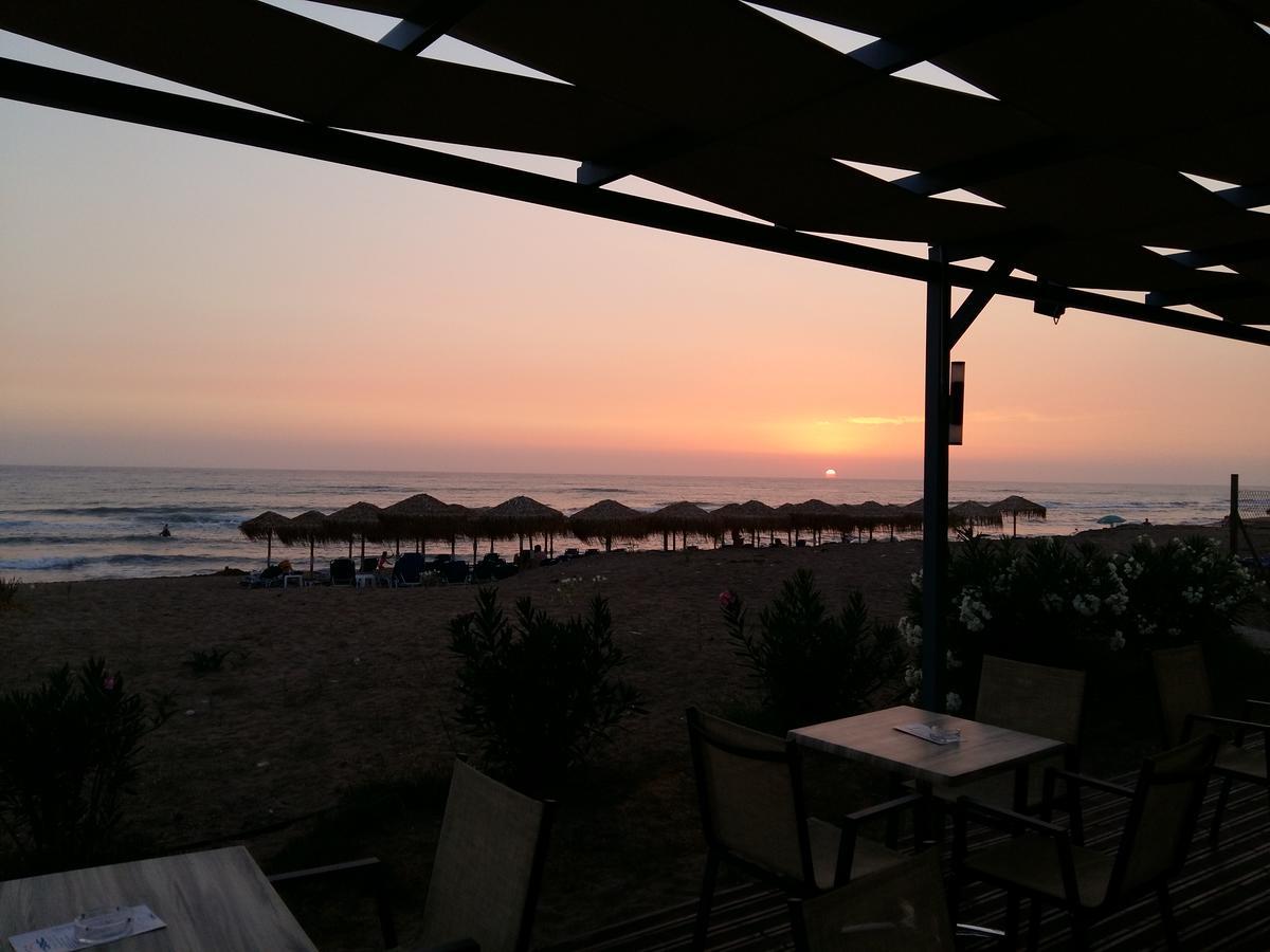 Ostria Hotel Kakovatos Beach 자하로 외부 사진